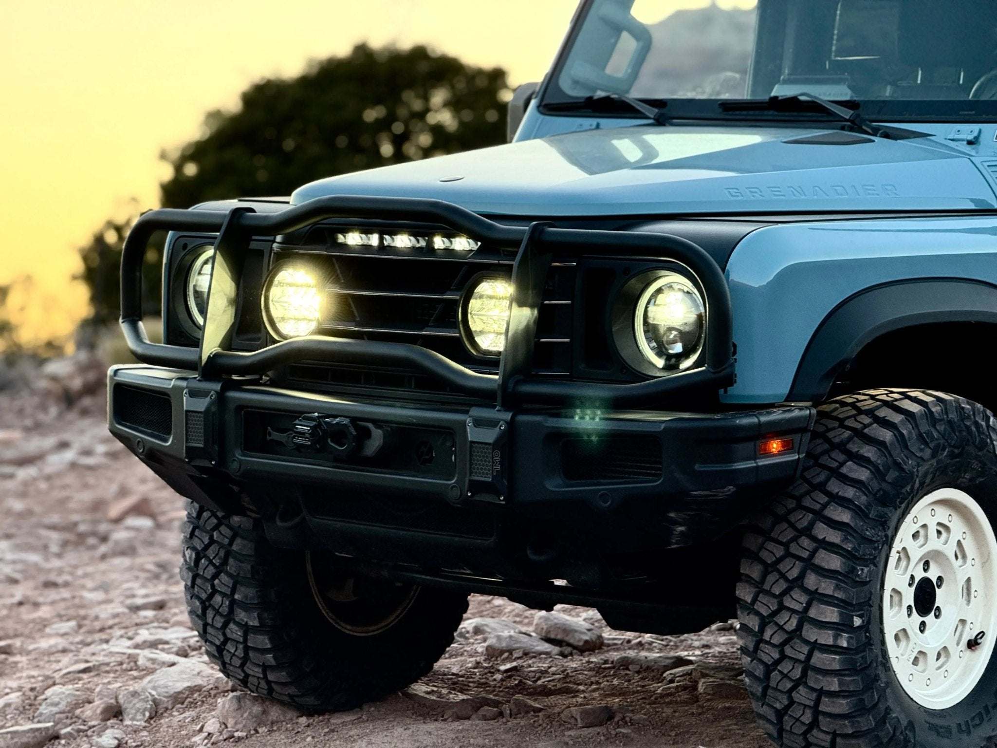 Grenadier Light Kit : 7" Grille - Image 8