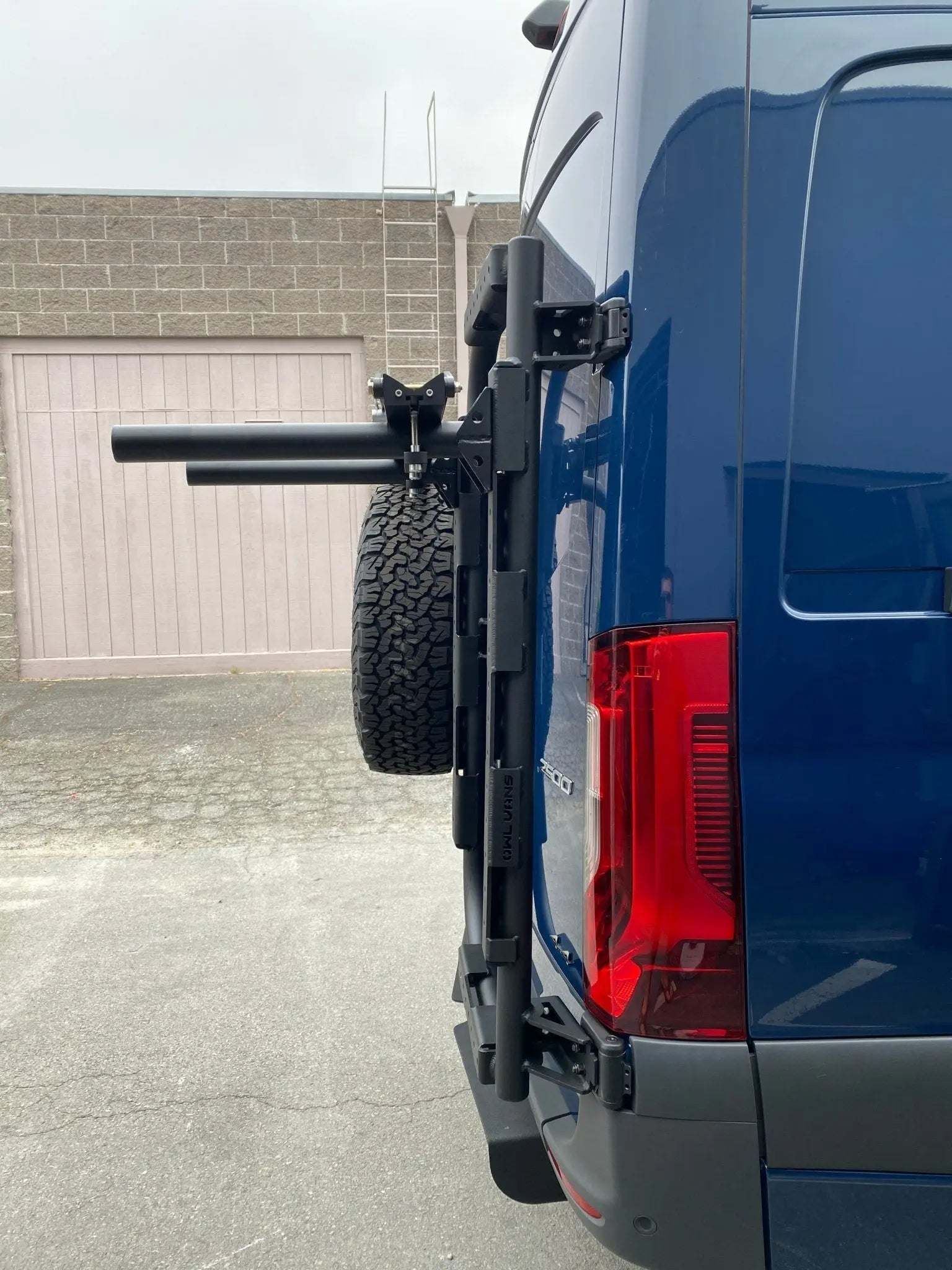 Horizontal Bike Mount Tubes for Sprinter Rear Door Carrier (B2 / B2 Pro) - Image 4