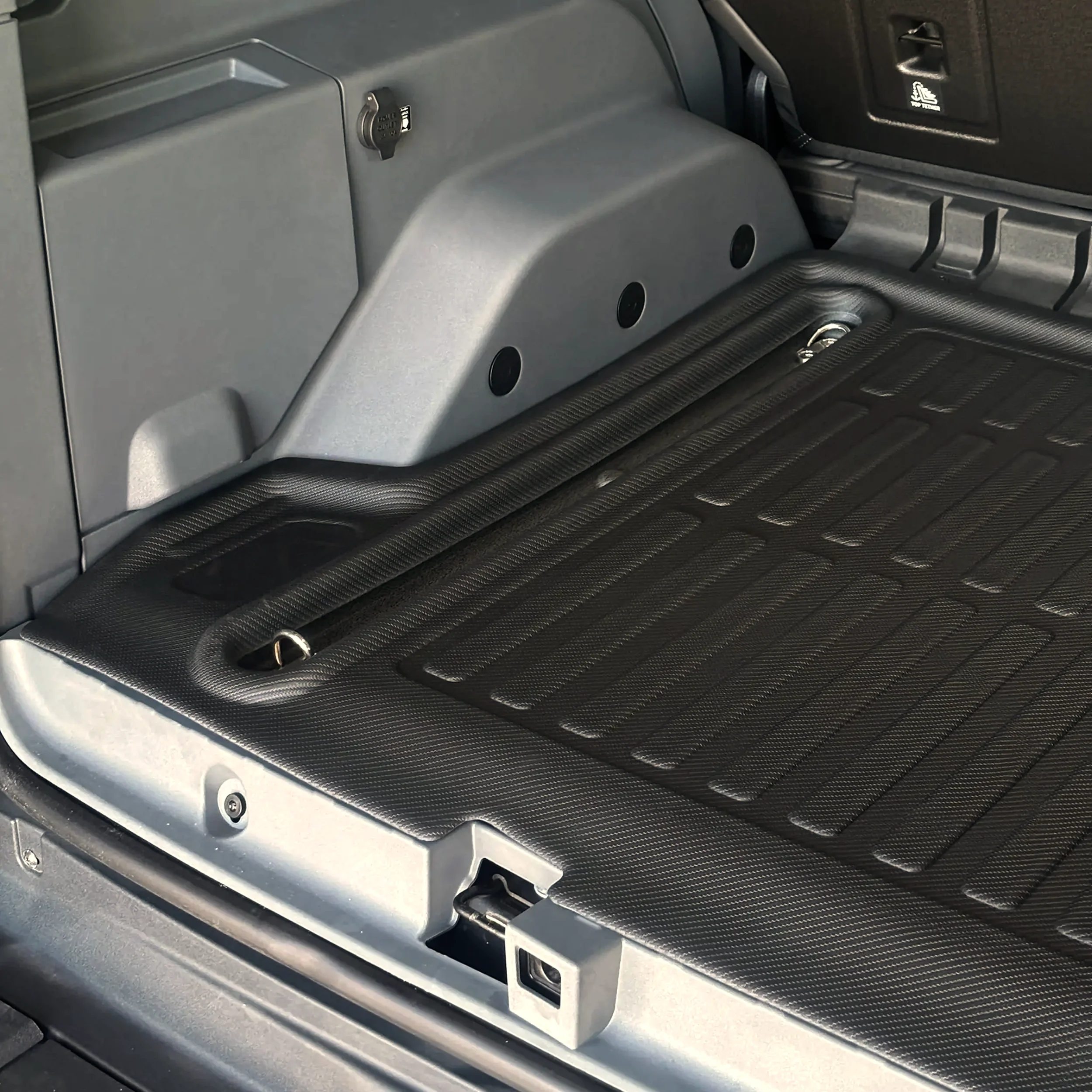 Ineos Grenadier Premium Trunk Liner (2023+) - Image 3