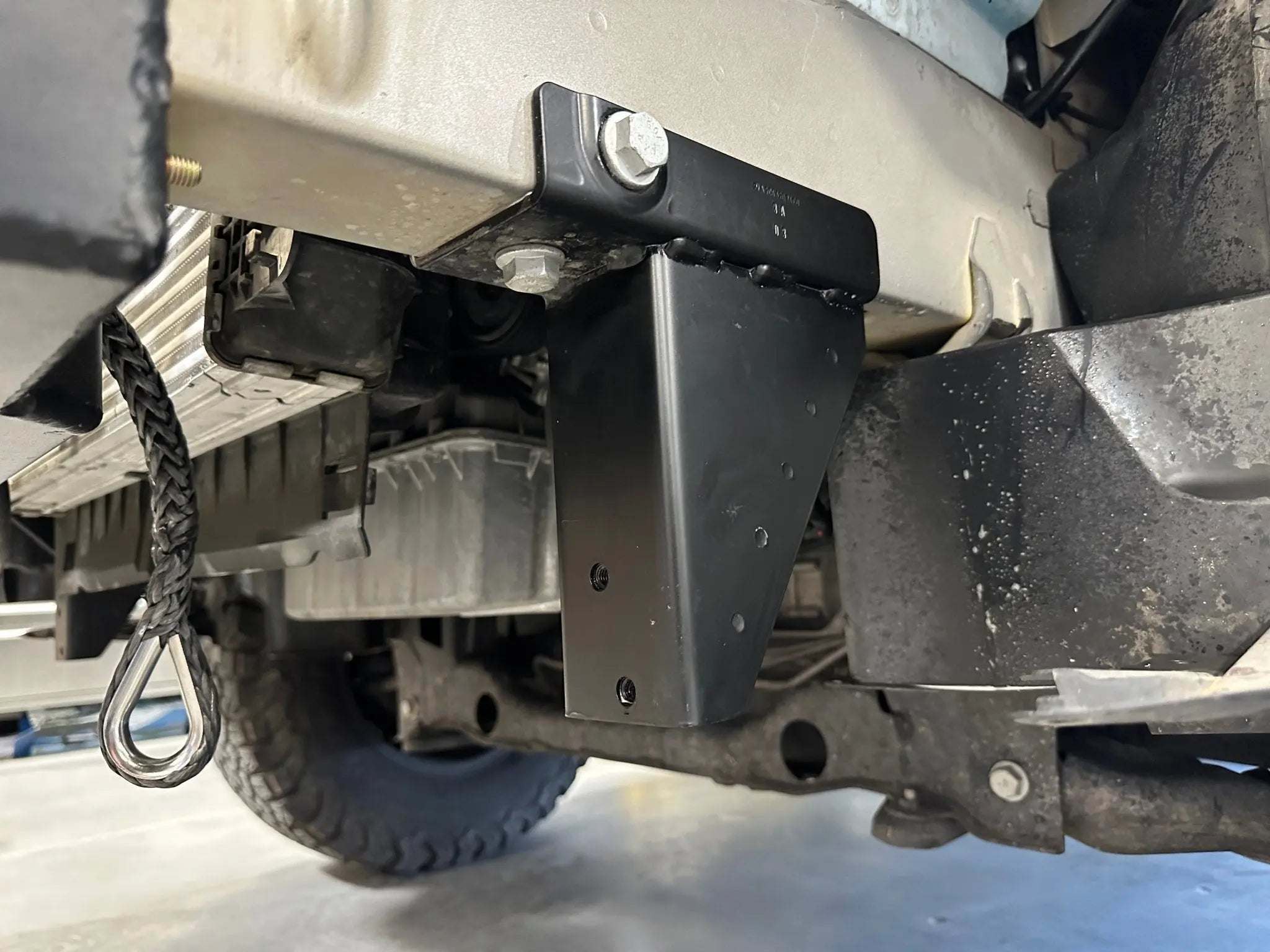 Pismo: Front Bumper for Mercedes Sprinter Vans (2019+) - Image 8