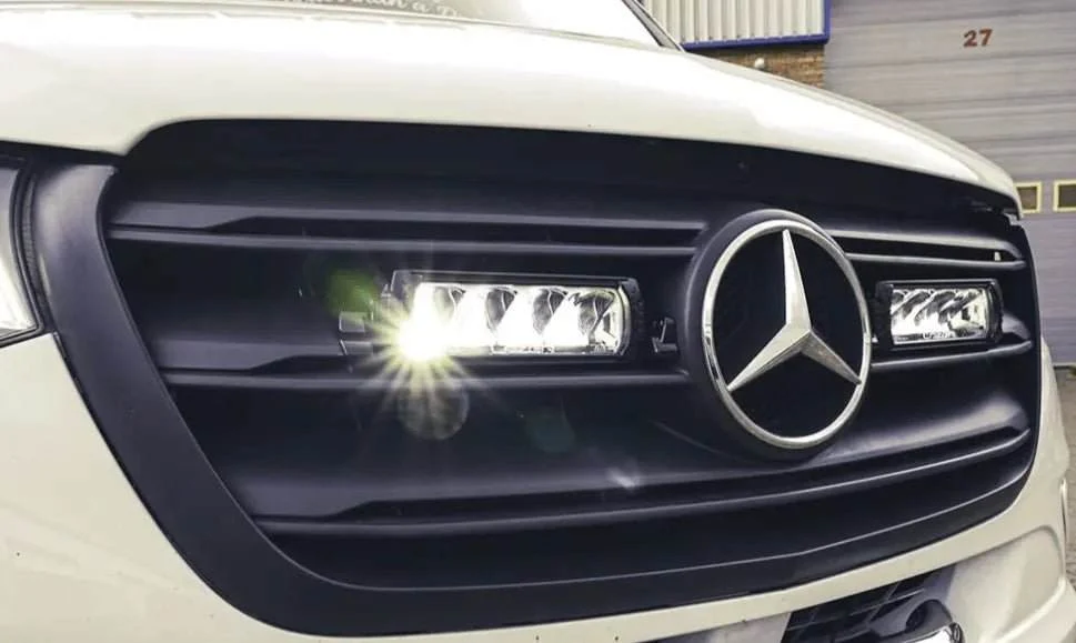 Sprinter Grille Light Kit - Image 11