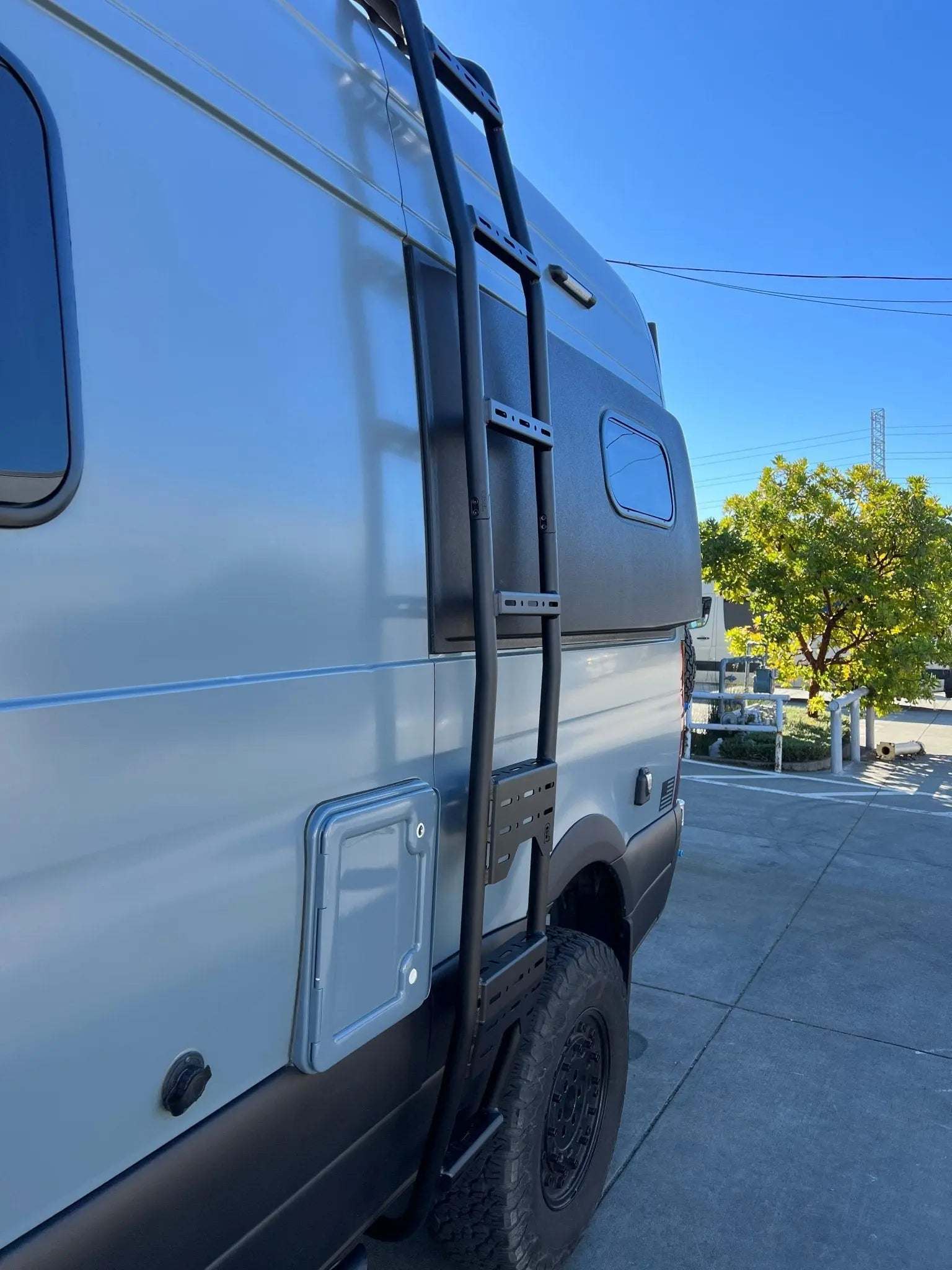 Sprinter Side Ladder - Image 7