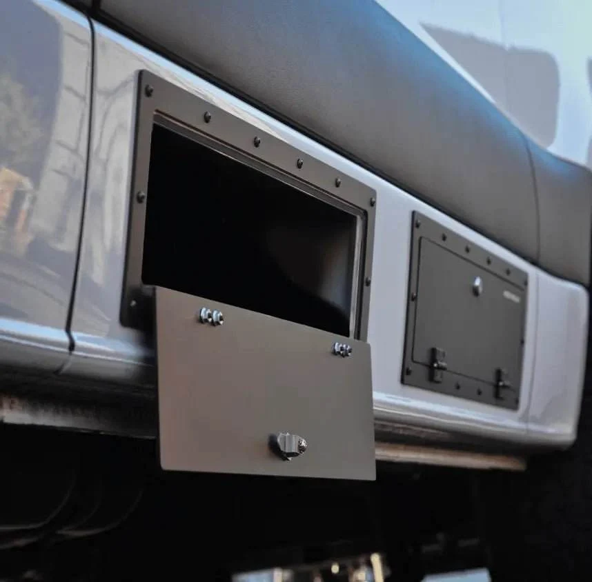 Sprinter Rocker Storage Locker - Image 3