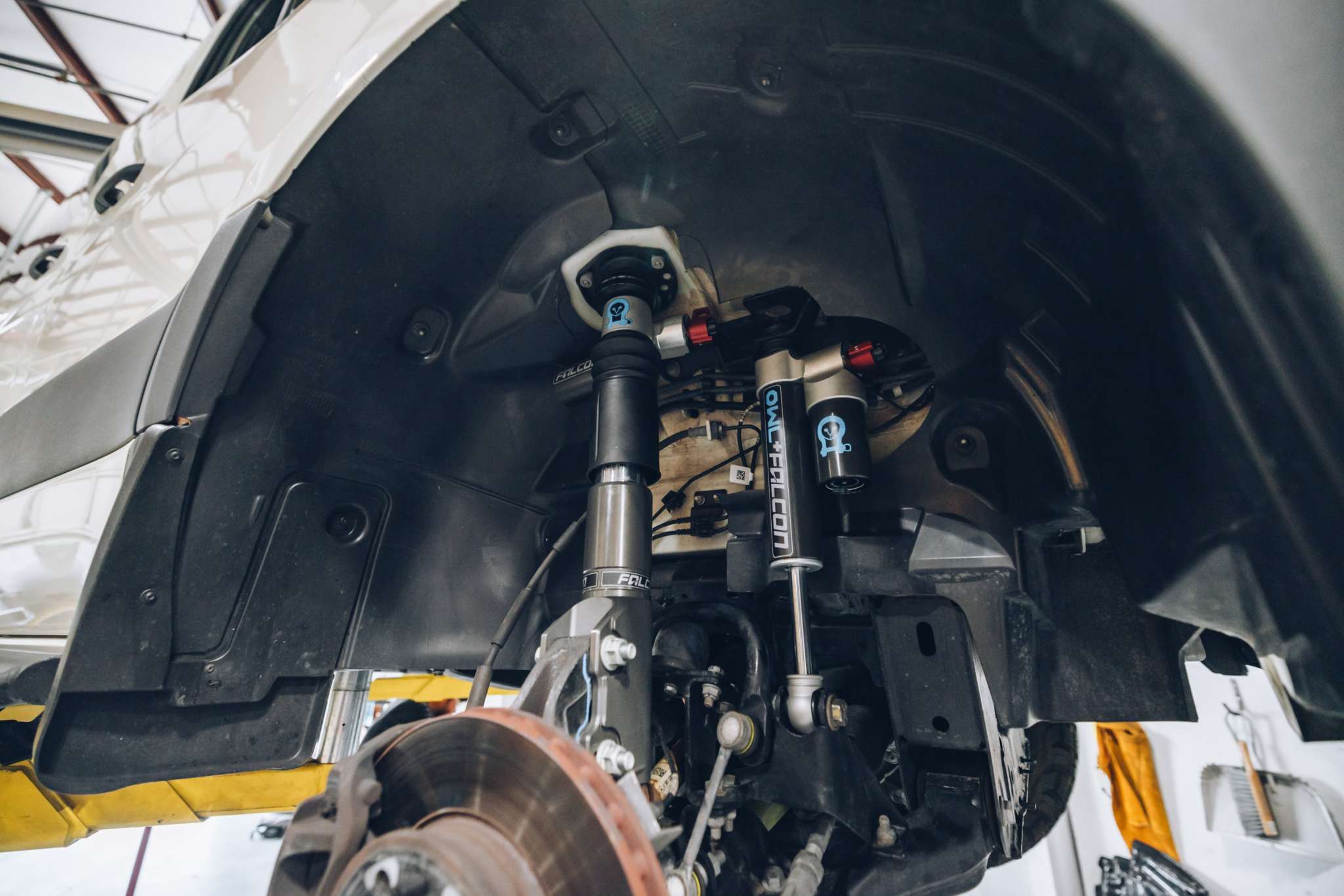 Sprinter Struts : Arrow Pro Series Strut Adjustable (2015+ AWD and 4x4) - Image 7