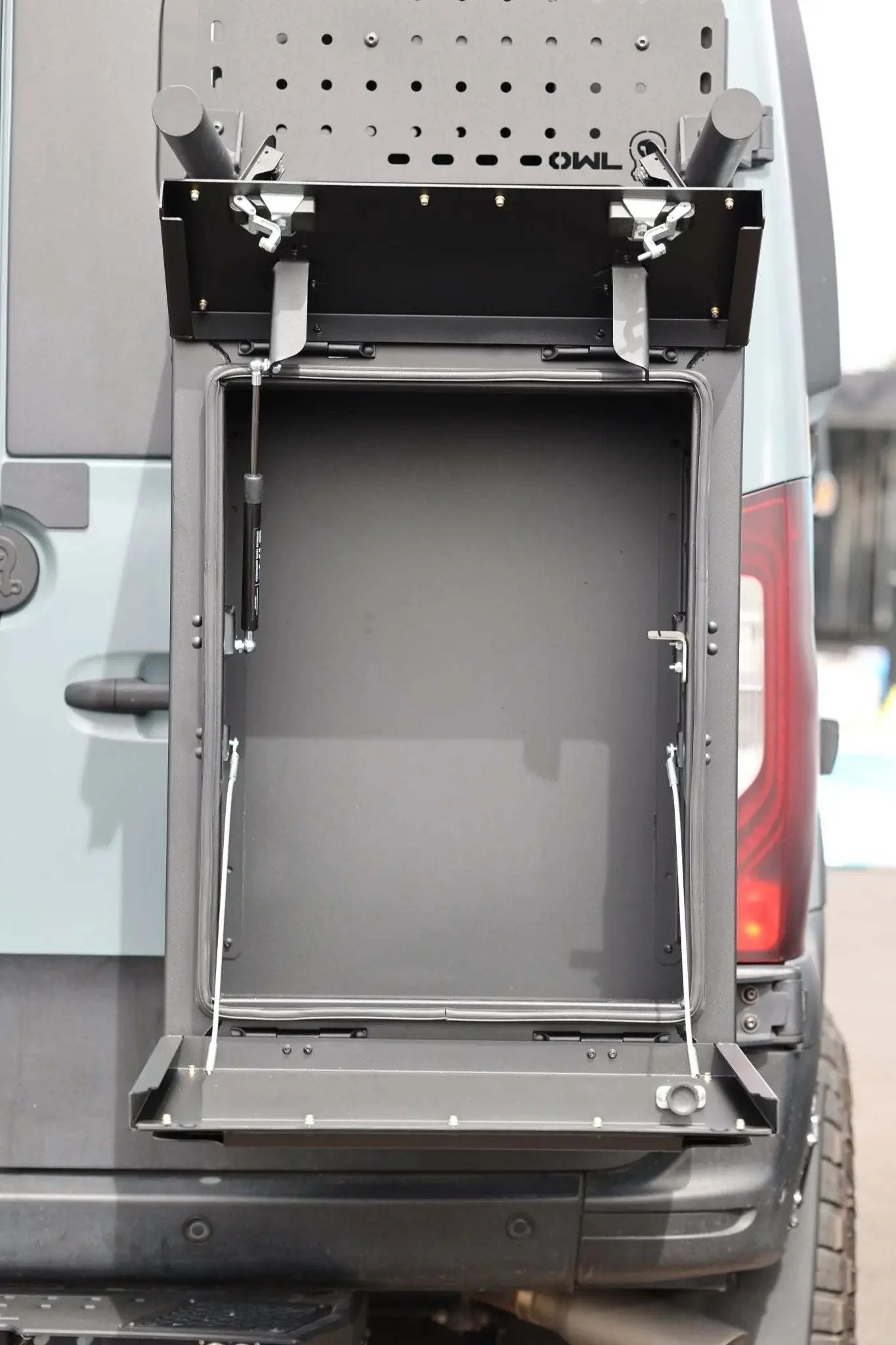 Monster Box 30 Storage Box for Sprinter - Image 8